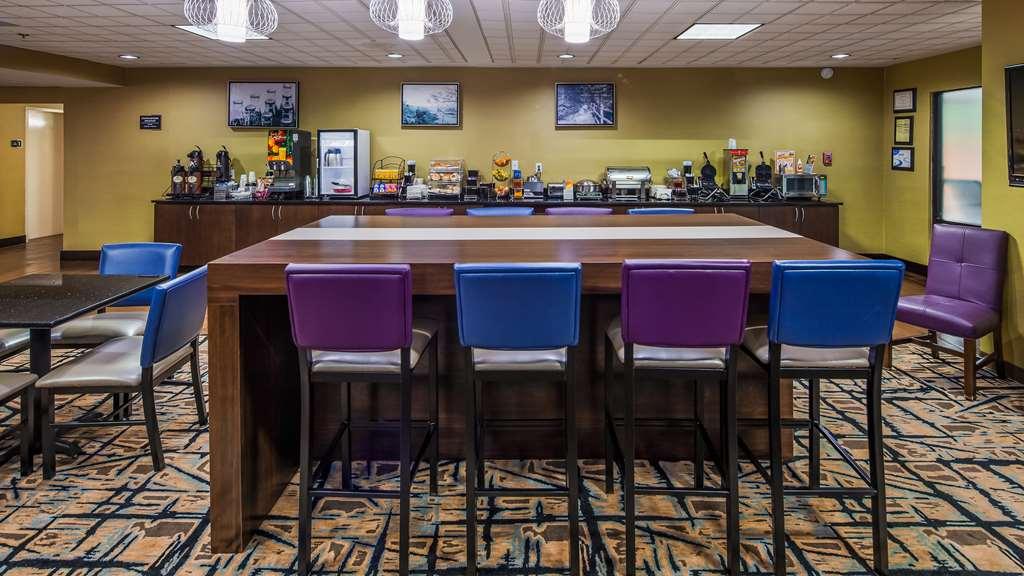 Best Western Plus Mcdonough Inn & Suites Екстер'єр фото