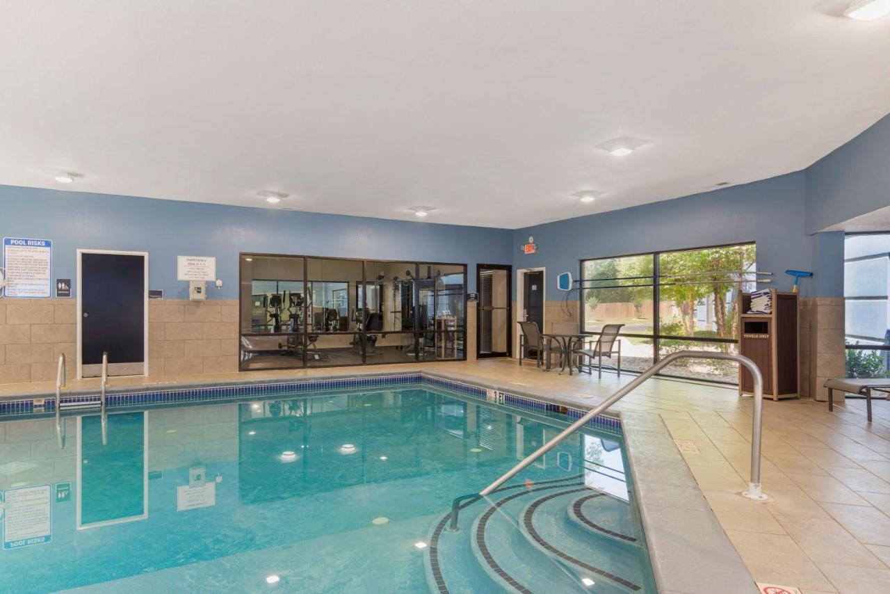 Best Western Plus Mcdonough Inn & Suites Екстер'єр фото