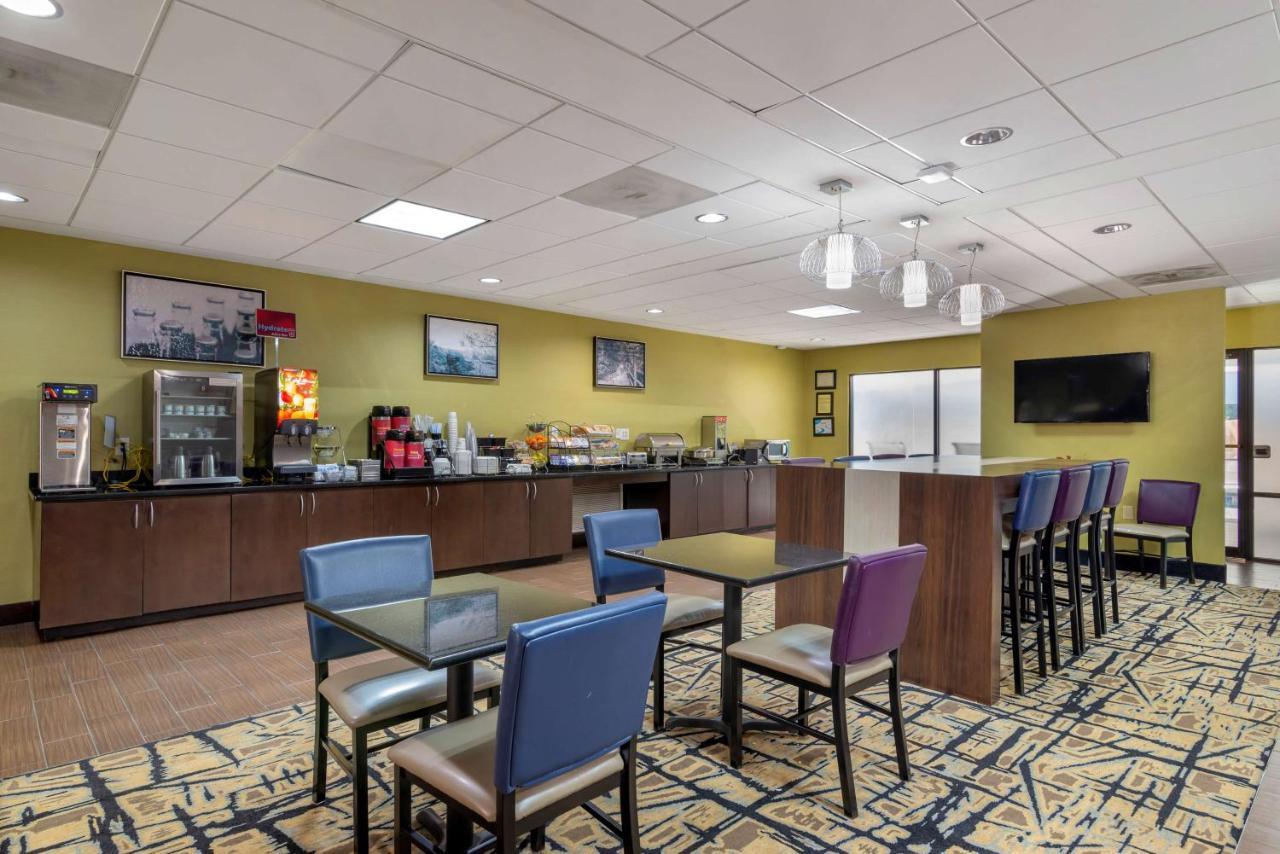 Best Western Plus Mcdonough Inn & Suites Екстер'єр фото