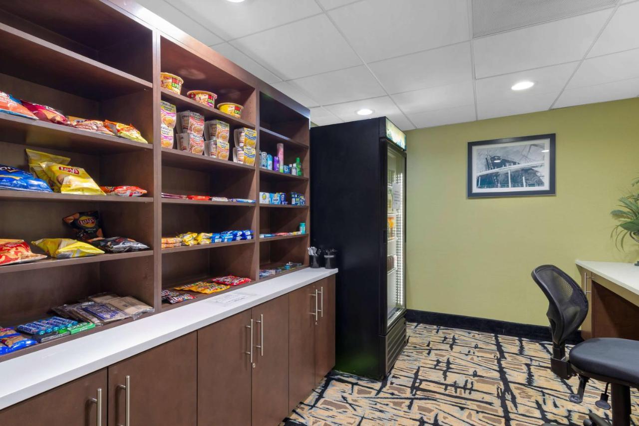 Best Western Plus Mcdonough Inn & Suites Екстер'єр фото
